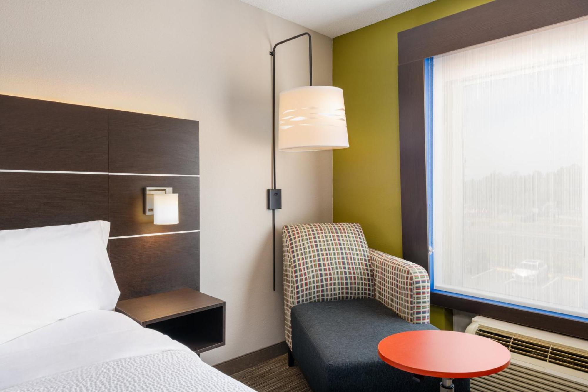 Holiday Inn Express - Spring Hill By Ihg Eksteriør bilde