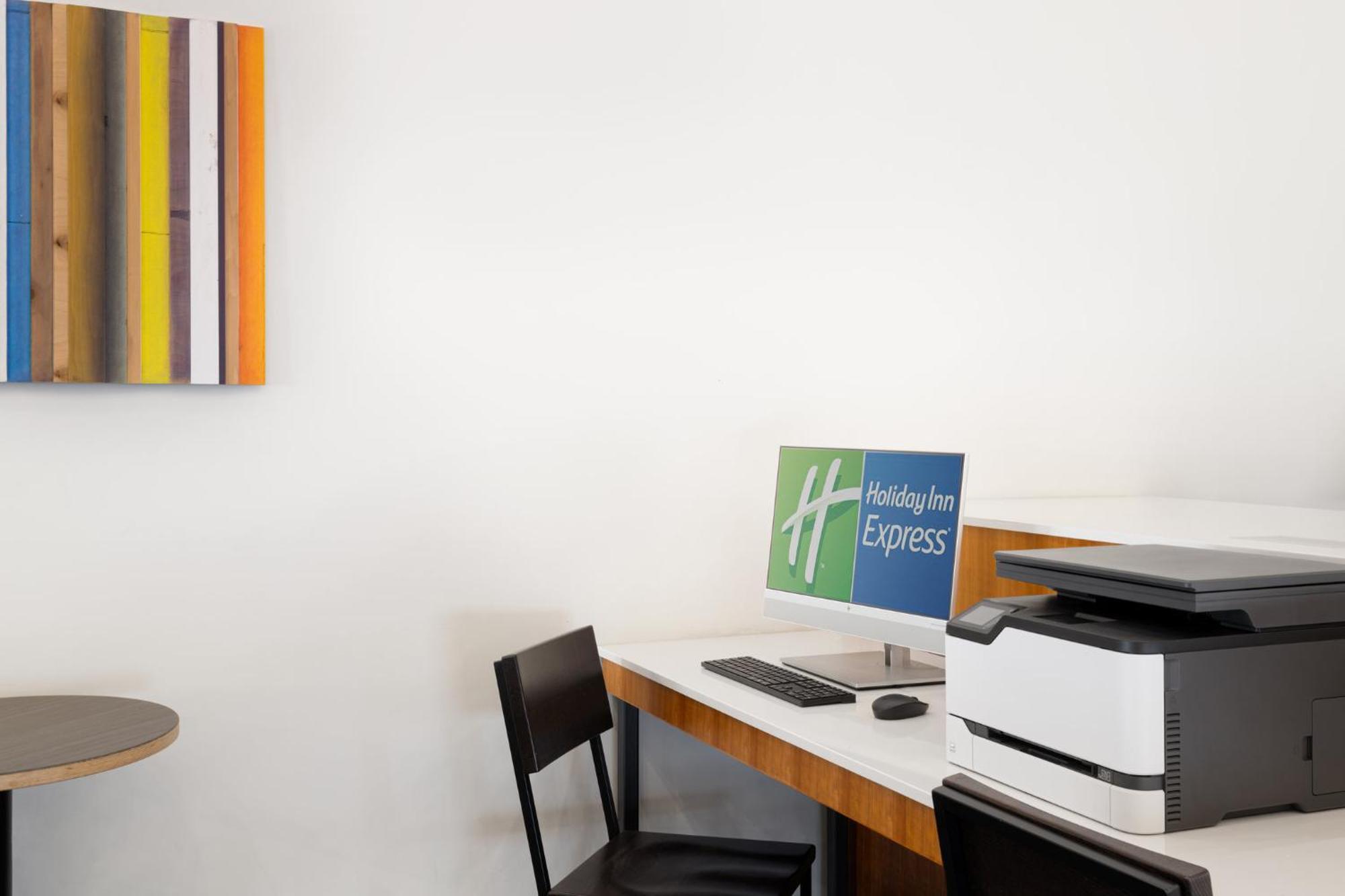 Holiday Inn Express - Spring Hill By Ihg Eksteriør bilde